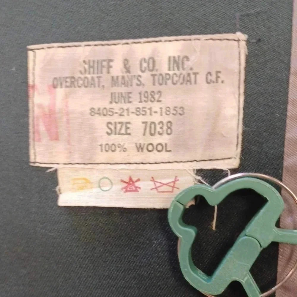 Shiff & CO Inc  100% Wool Black Trench Coat Size 7038 - Picture 8 of 13